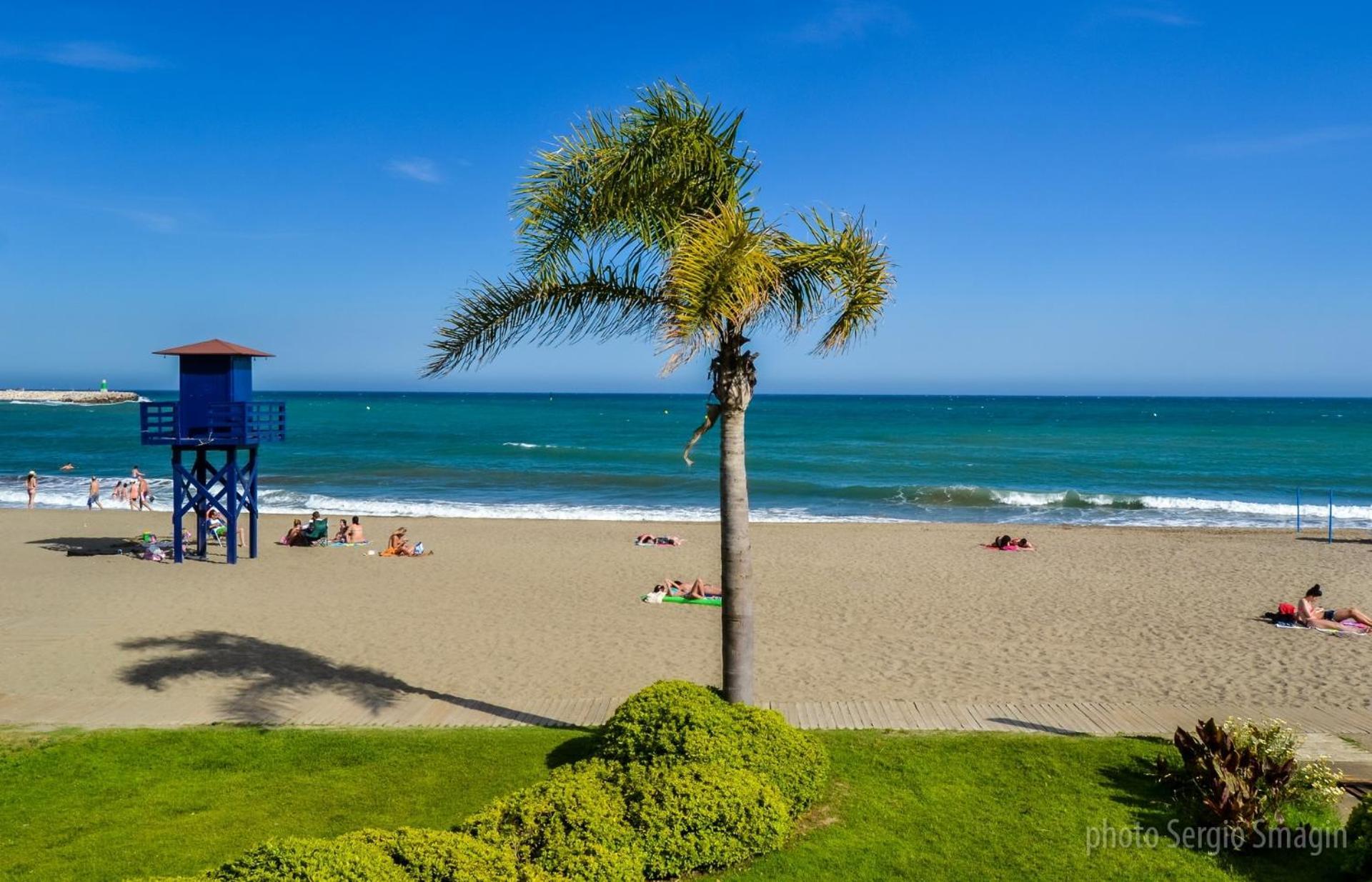 703 Aguila Apartamento - Vista Al Mar - Cerca De Tren, Restaurantes Y Tiendas - Playa A 10 Minutos Caminando Benalmádena Exterior photo