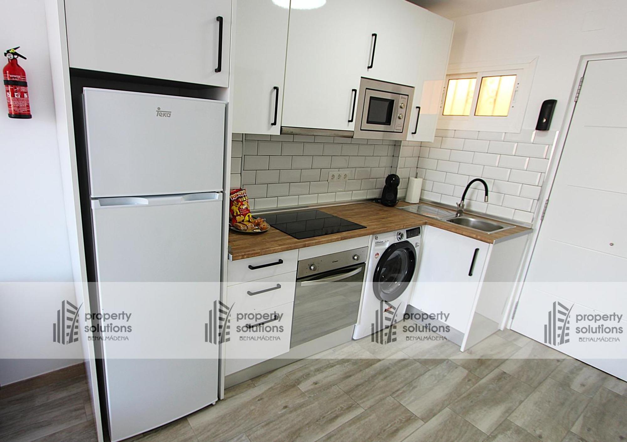 703 Aguila Apartamento - Vista Al Mar - Cerca De Tren, Restaurantes Y Tiendas - Playa A 10 Minutos Caminando Benalmádena Exterior photo